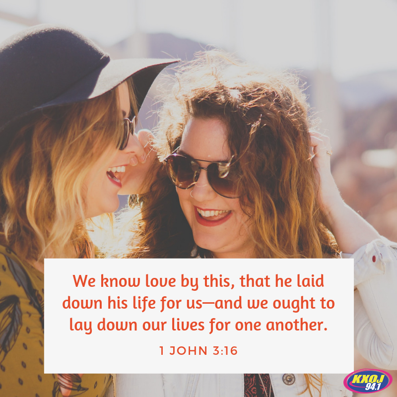 1 John 3:16